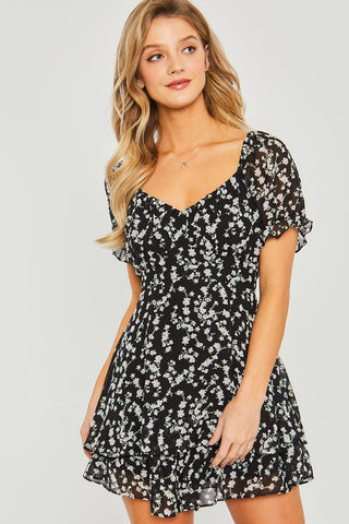 Love Tree Ditsy Floral Short Sleeve Romper Trendsi