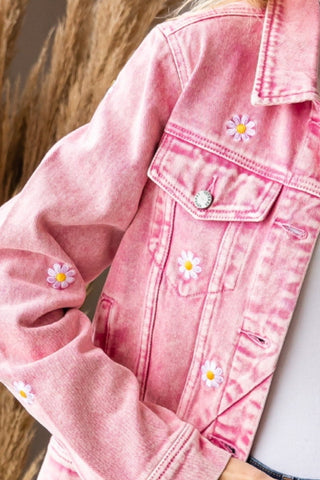 Veveret Daisy Print Button Up Denim Jacket Trendsi