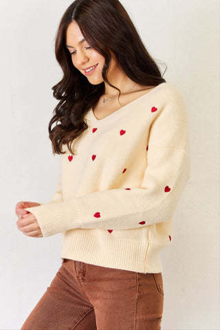 J.NNA Hearts Pattern V-Neck Sweater Trendsi