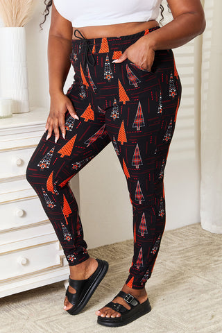 Leggings Depot Full Size Holiday Tree Print Joggers Trendsi